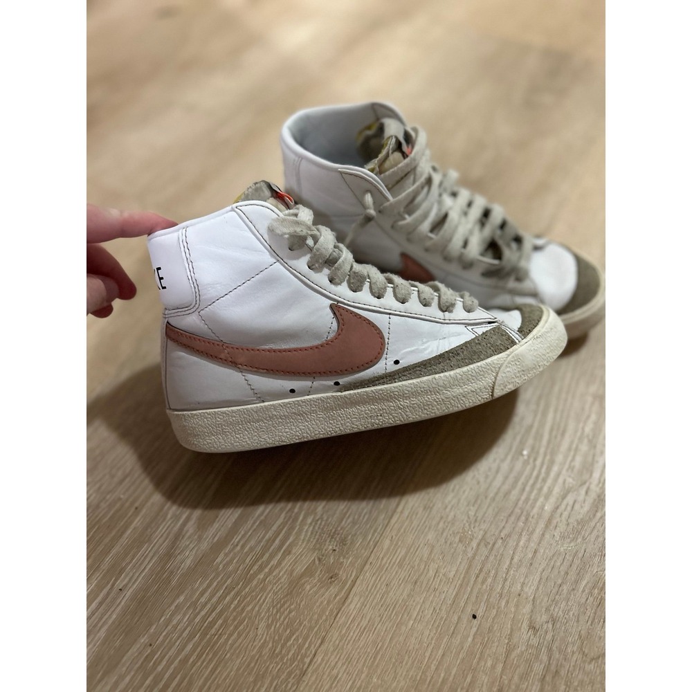 Pink women's nike blazers